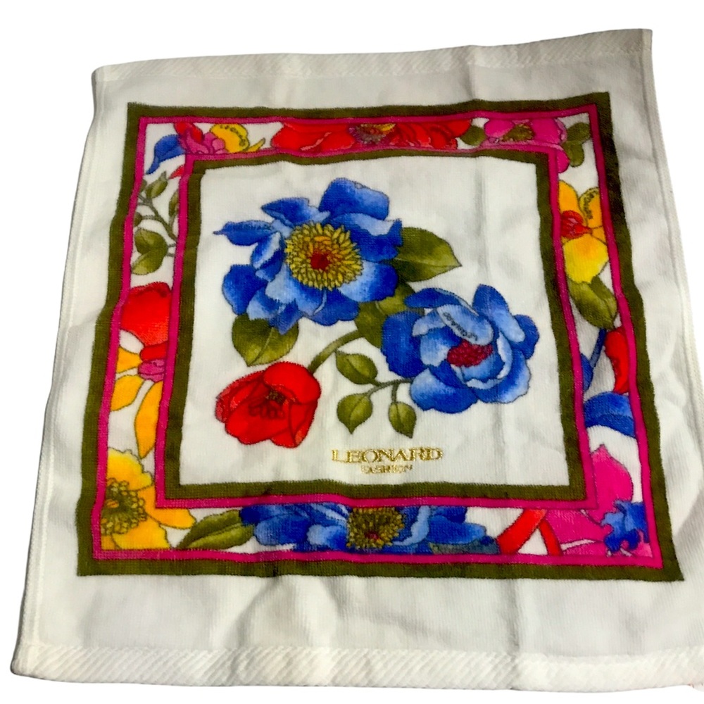 NWOT Authentic Floral Towel set - Picture 8 of 12